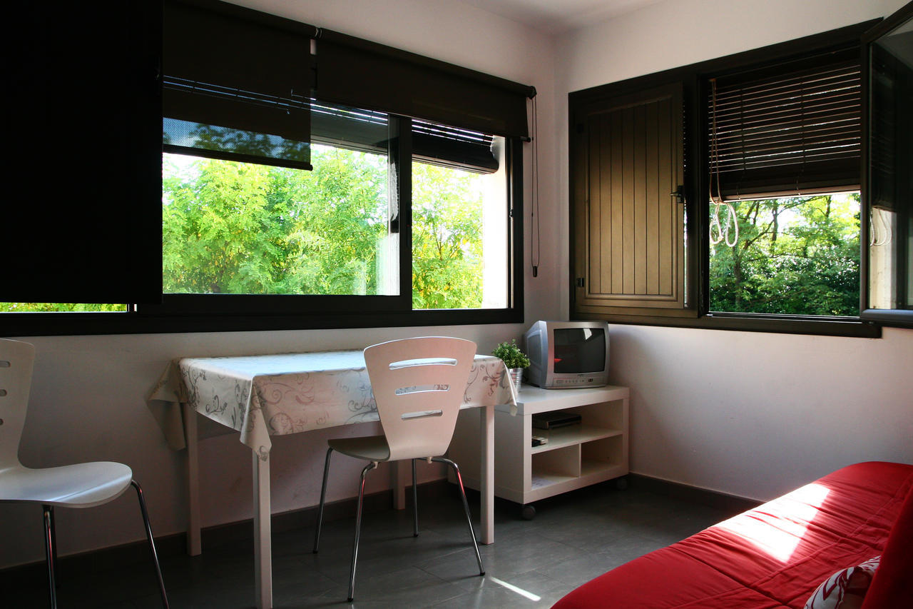 Carmelita Aparthotel Sant Privat de Bas ห้อง รูปภาพ